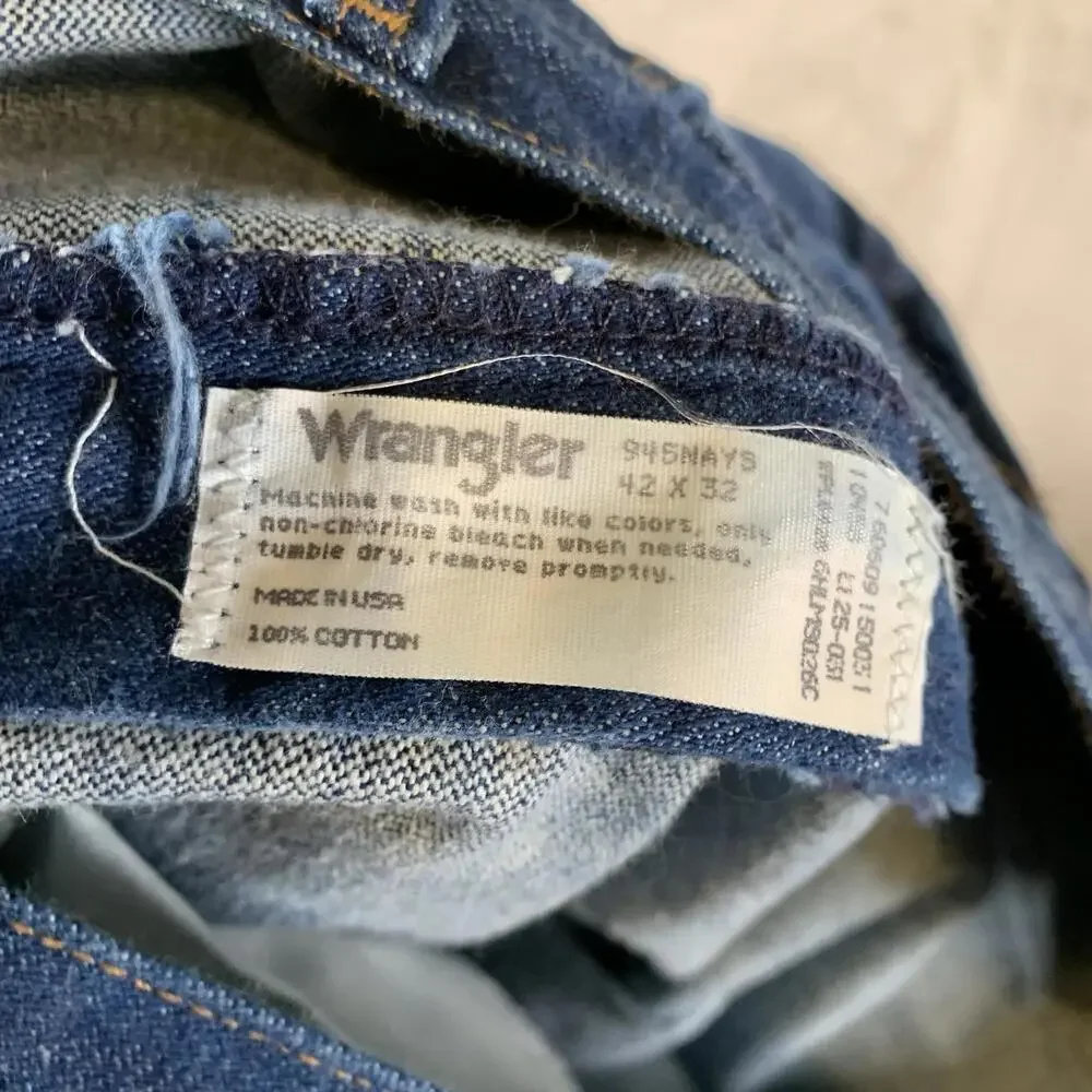 Wrangler Jeans Mens‎ Size 42x32 Blue Bootcut Cowboy Western Denim 945NAY Vintage